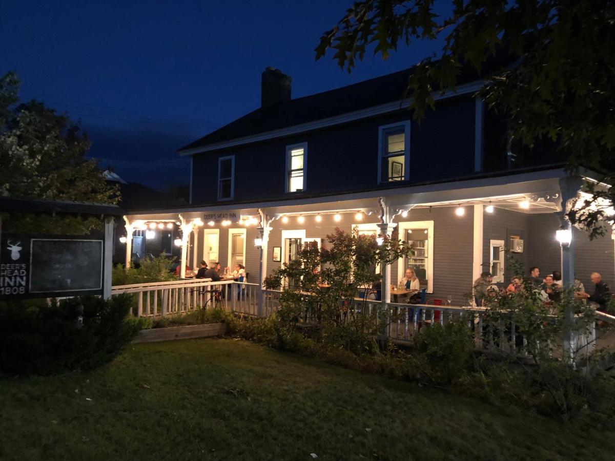 The Deers Head Inn Tavern Elizabethtown Buitenkant foto